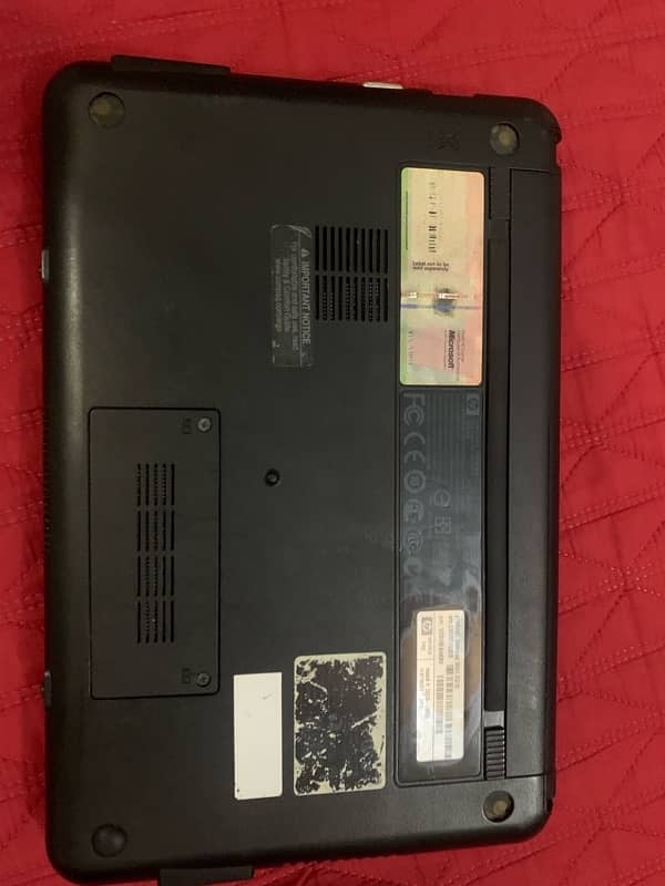 mini compaq laptop 4