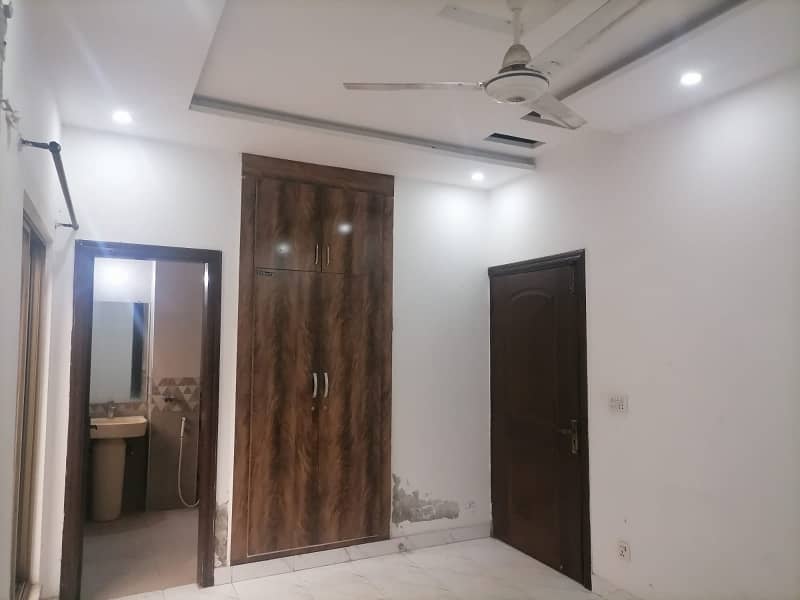 4 Marla Flat For rent In Punjab Coop Housing Society 7