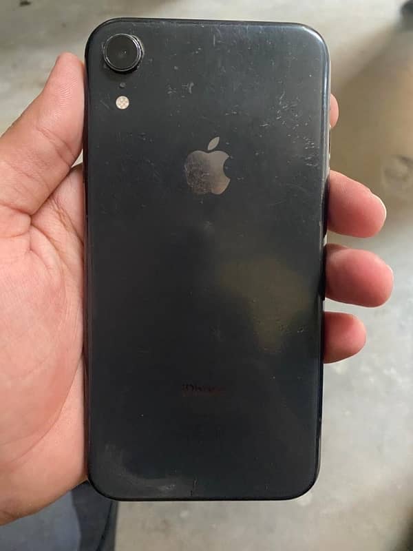 IPhone XR 3