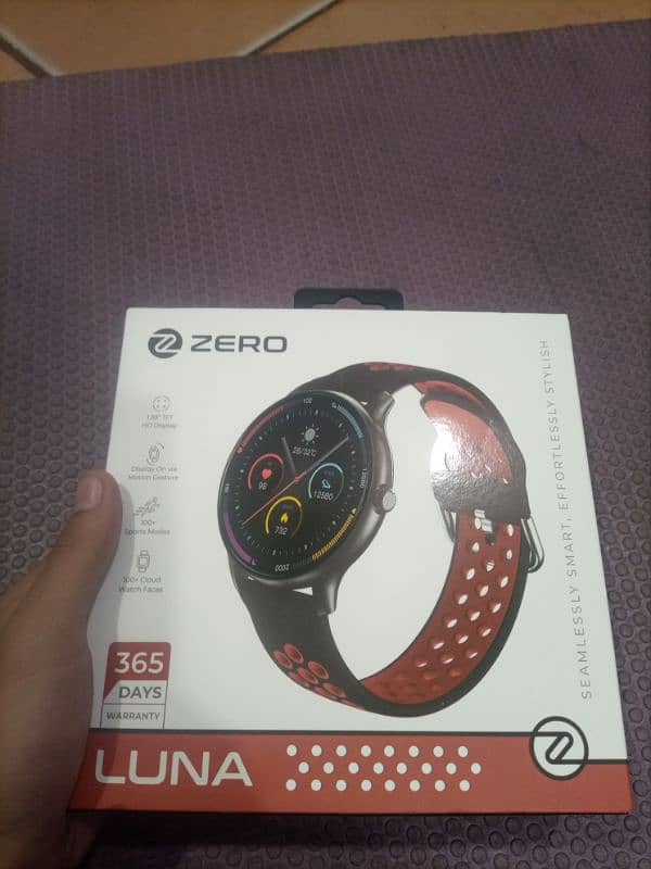 ZERO LIFE STYLE LUNA SMART WATCH CONDITION FULL NEW FOR URGENT SALE 0