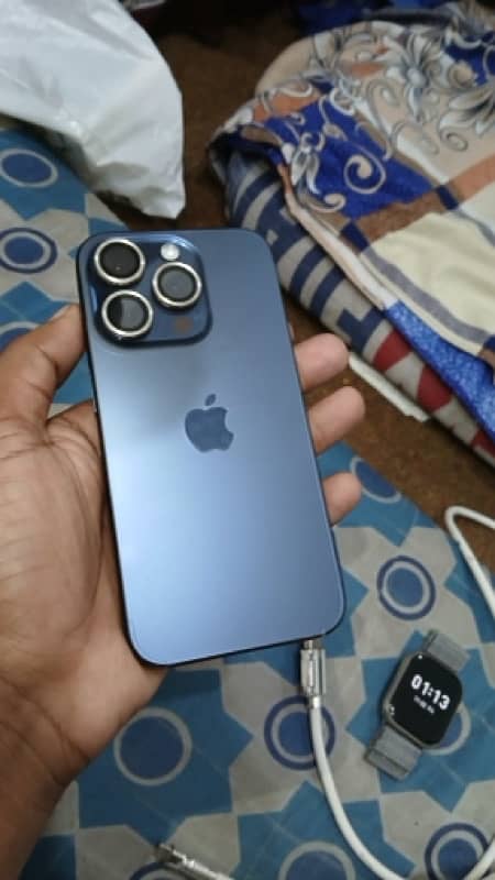 Iphone 15 pro Non PTA JV “Blue Titanium” 128 GB. 4