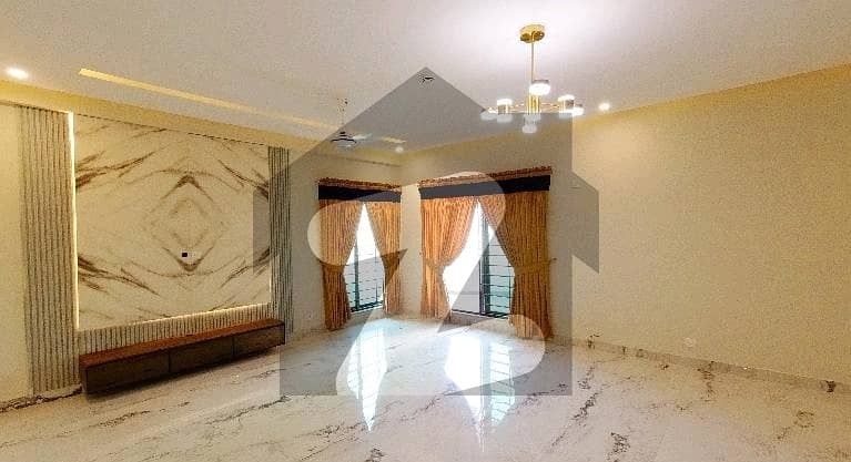 Find Your Ideal Facing Park Flat In Lahore Under Rs. 33500000 2