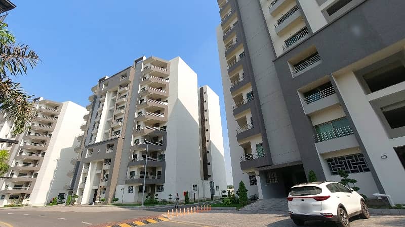 Find Your Ideal Facing Park Flat In Lahore Under Rs. 33500000 11