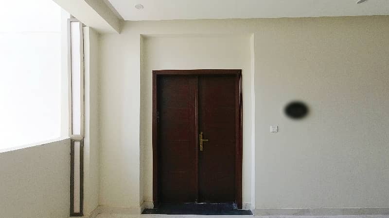 Find Your Ideal Facing Park Flat In Lahore Under Rs. 33500000 16