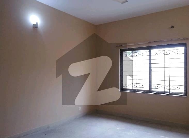 10 Marla House In Askari 11 - Sector A For Rent At Good Location 6