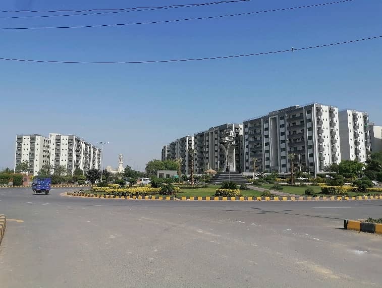 Get Your Hands On Flat In Lahore Best Area 0