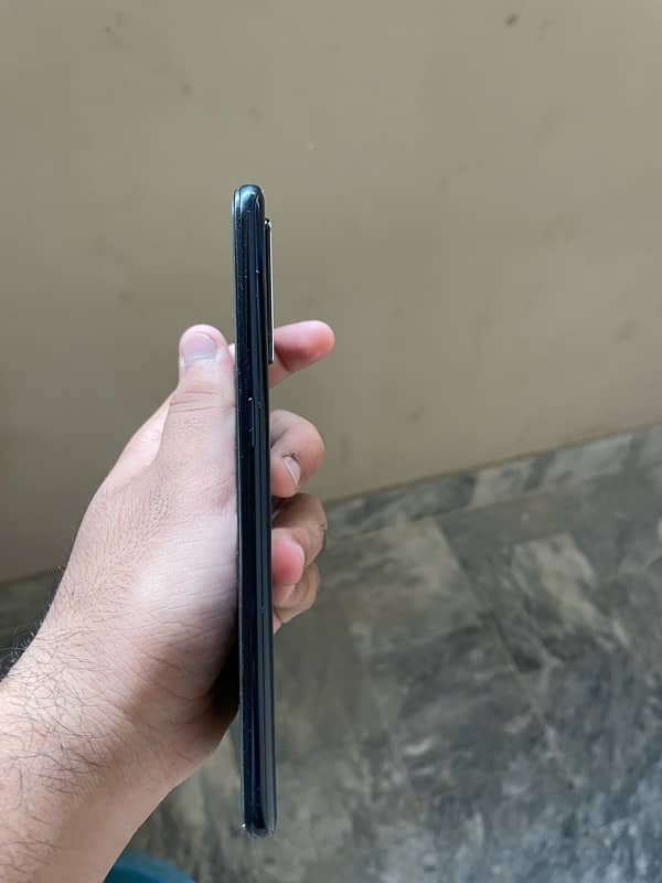 oppo f15 1