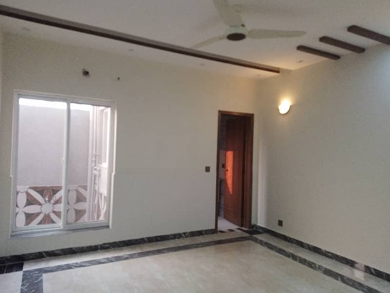 5 Marla House In Green City Is Available 0