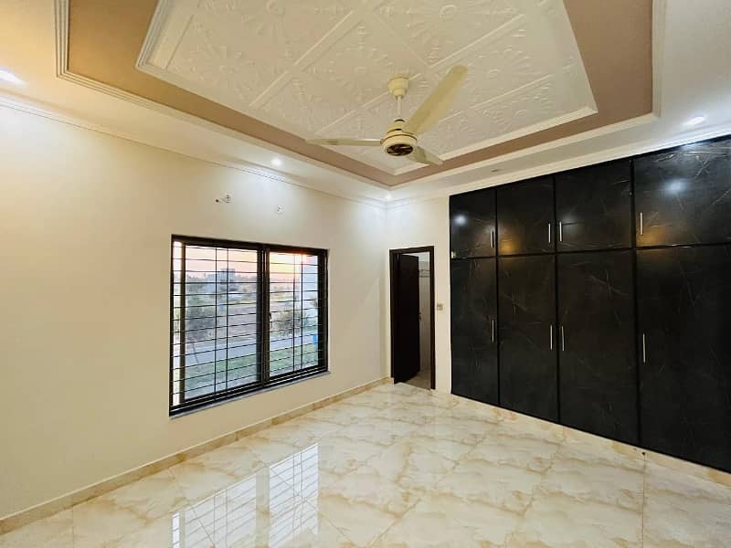 Bahria Nasheman 5 Marla Full House Double Storey Available For Rent With Gas Installed 4