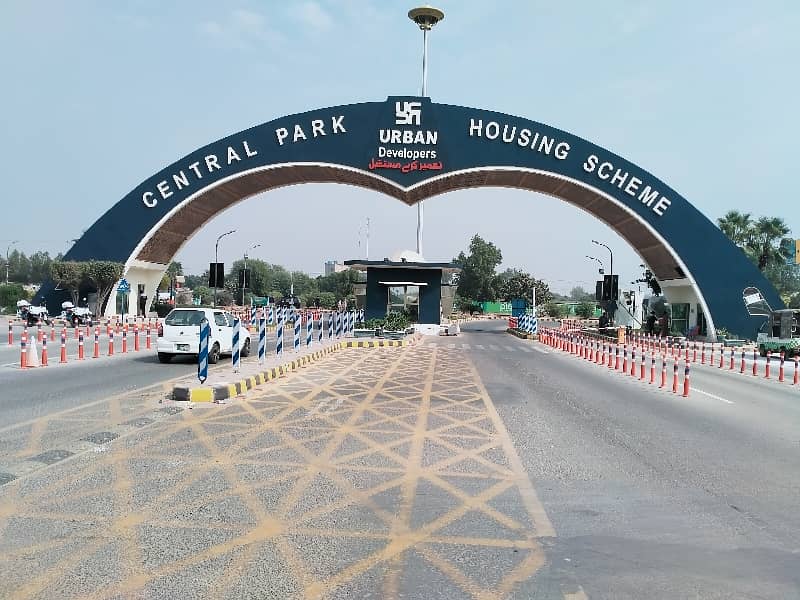 Central Park 5 Marla Corner Prime Location Plot Available for Sale 0