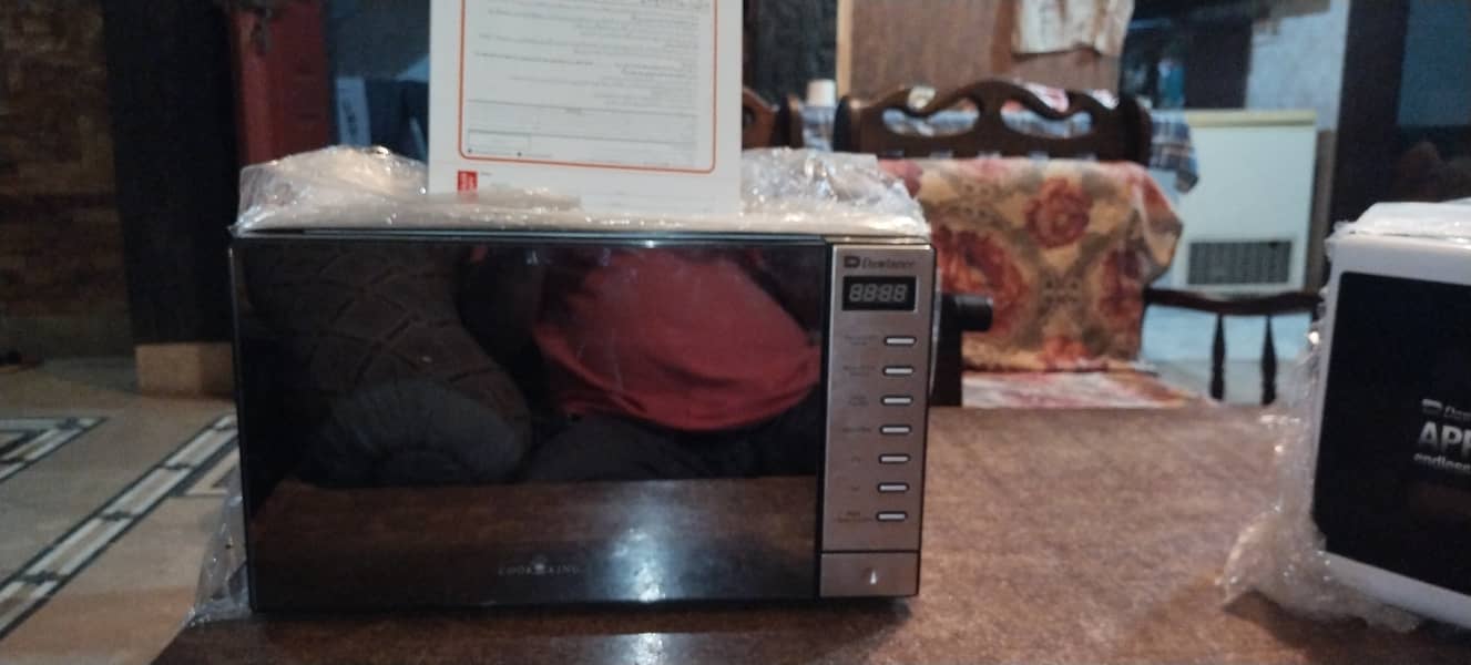 Dawlance Microwave oven 7