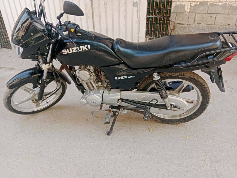 Suzuki GD 110 s 11