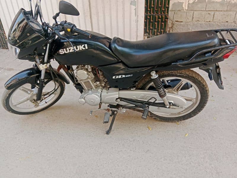 Suzuki GD 110 s 12