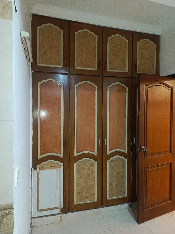 one kanal Beautiful house for RENT 25