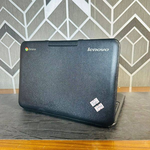 Lenovo N21 Chromebook 1