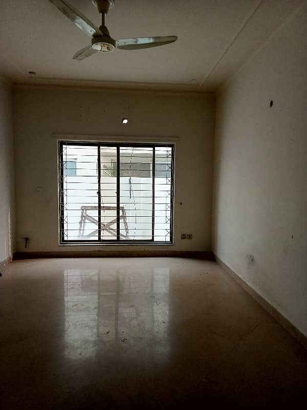 One Kanal Spacious House For RENT 19