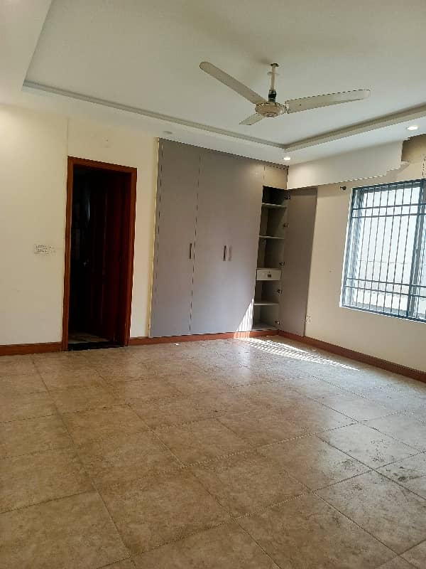 One Kanal House For RENT 6