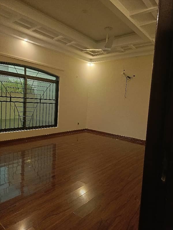 One Kanal House For RENT 24