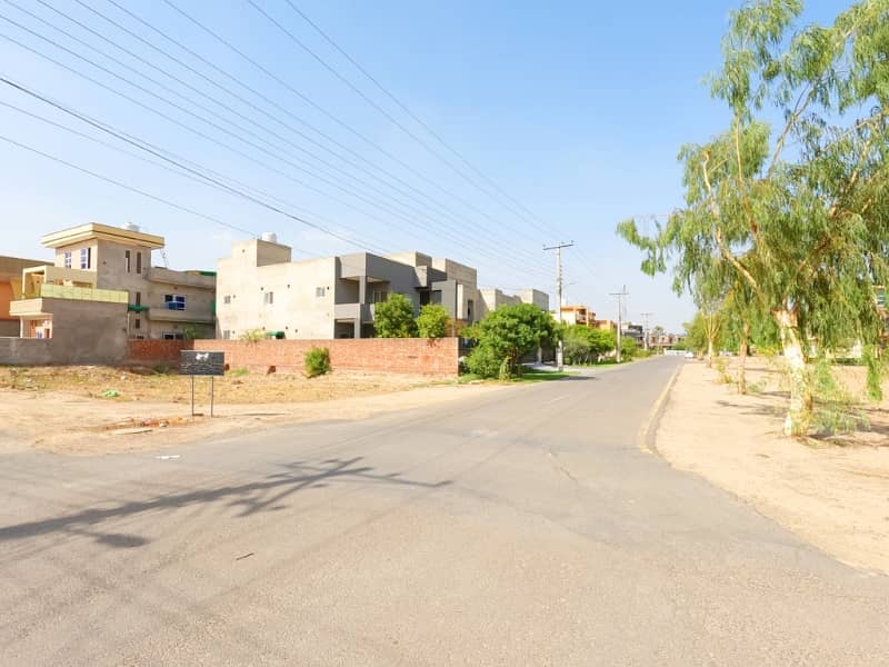 Book A Residential Plot Of 1 Kanal In Central Park - Block A Lahore 9