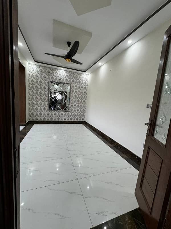 1 Kanal Upper Portion Is Available In Affordable Price In Multan Road 10