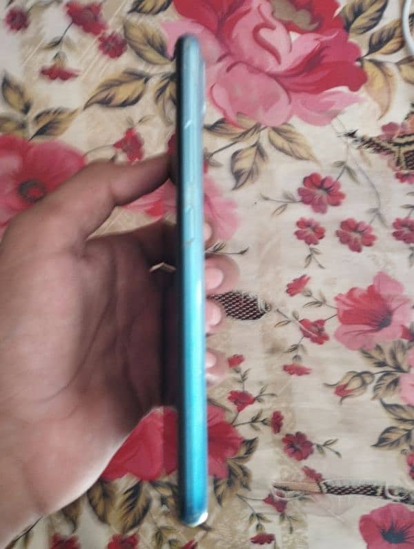 realme c25y for sale 3