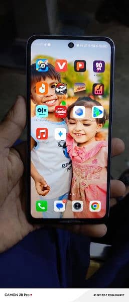 TECNO POVA 5PRO 4