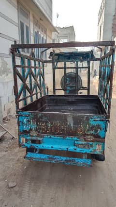 2021 model loading rickshaw