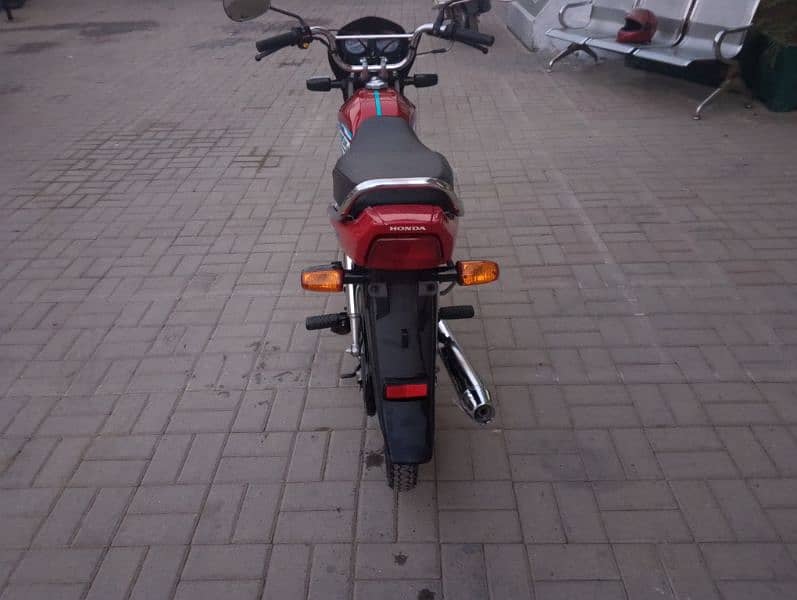 Honda CD 70 Dream new condition 3