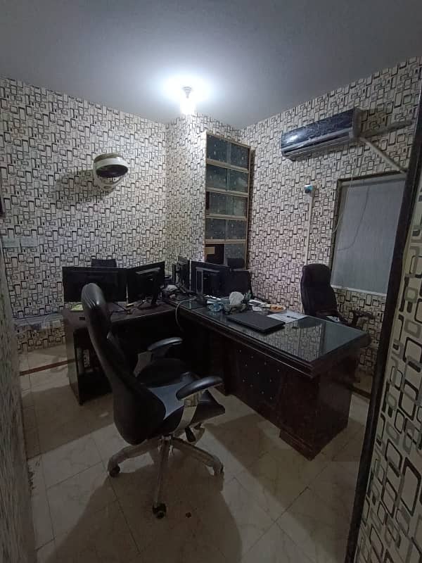 Office For Rent Main Boulevard Gulberg . 2