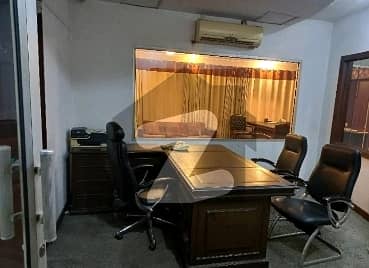 Fully Furnished Office 2700 Sqft Main Boulevard Gulberg 5