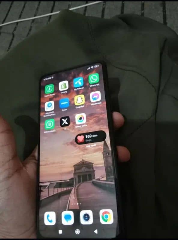 redmi note 10 pro 8 gb 128gb comlplet box tuch brek hy or back nai hy 4