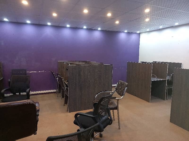 Fully Furnished Office 728 Sqft Gulbarg Lll Lahore 8