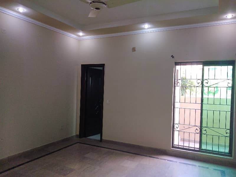 House Is Available For Sale In Punjab Coop Housing Society 8