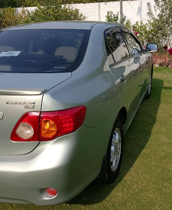 Toyota Corolla GLI 2010 1