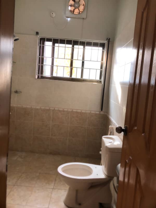 Upper portion for rent 0