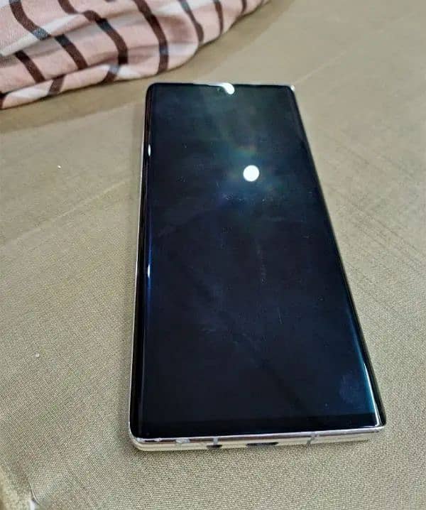 Aquos r6 12/128 (6204 tax) non pta 1