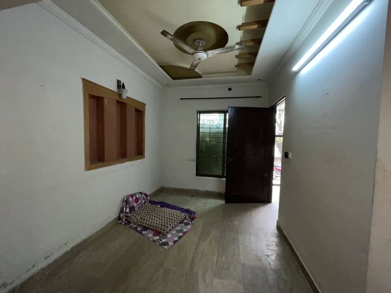 Ground Floor Portion For Rent In Johar Town Near expo center 0