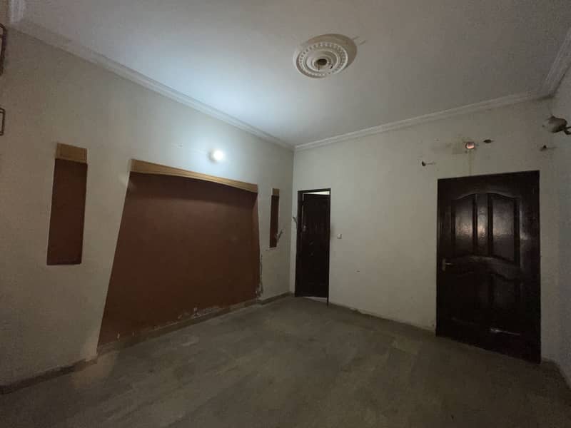 Ground Floor Portion For Rent In Johar Town Near expo center 2