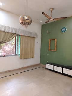 5 Marla Ground Floor Portion For Rent In Johar Town