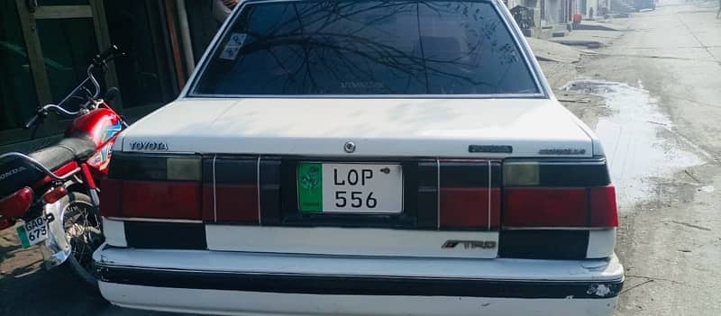 Toyota 86 1986 3