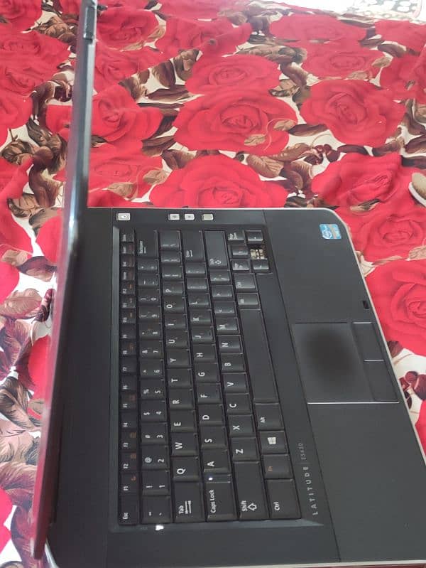 Dell latitude E5430 i7 3rd gen 1