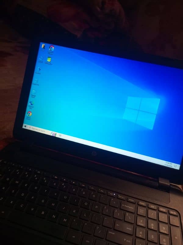 HP laptop 7th generation 1