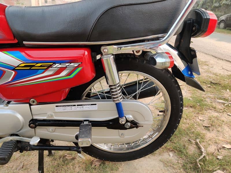 Honda 125.03064043704 6