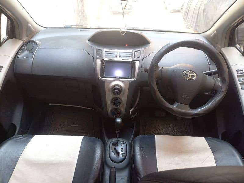 Toyota Vitz 2009 9