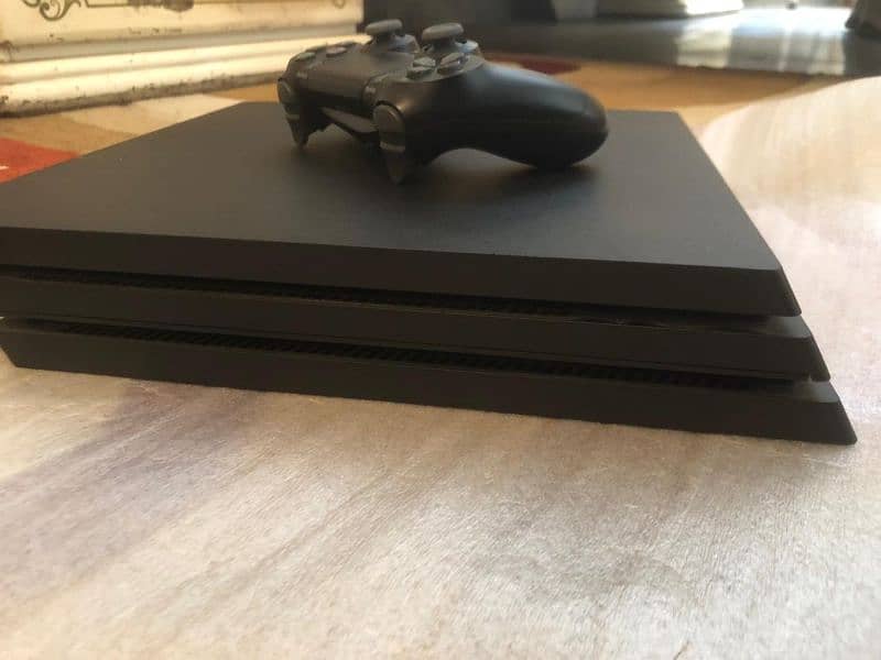 Ps4 pro 7216 with fifa 22 2