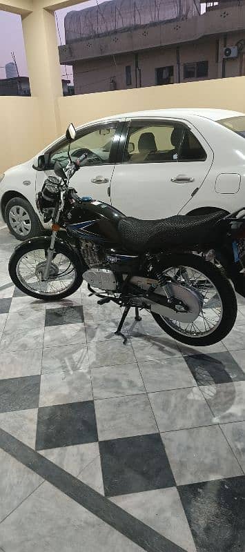 SUZUKI GS-150 2