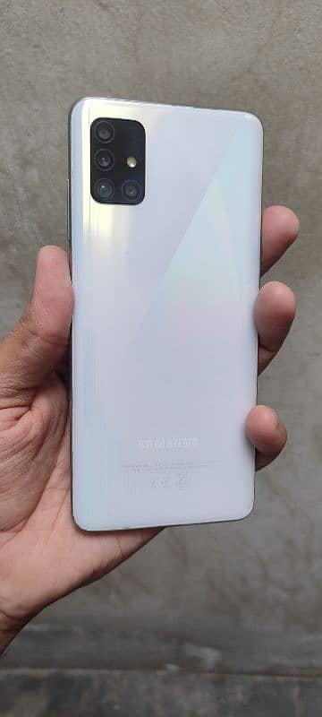 Samsung A51 Like new 2