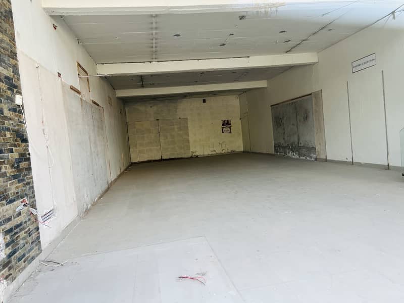 Premium 1-Kanal Commercial Building for Rent Near Emporium Mall, Johar Town Phase 2 0