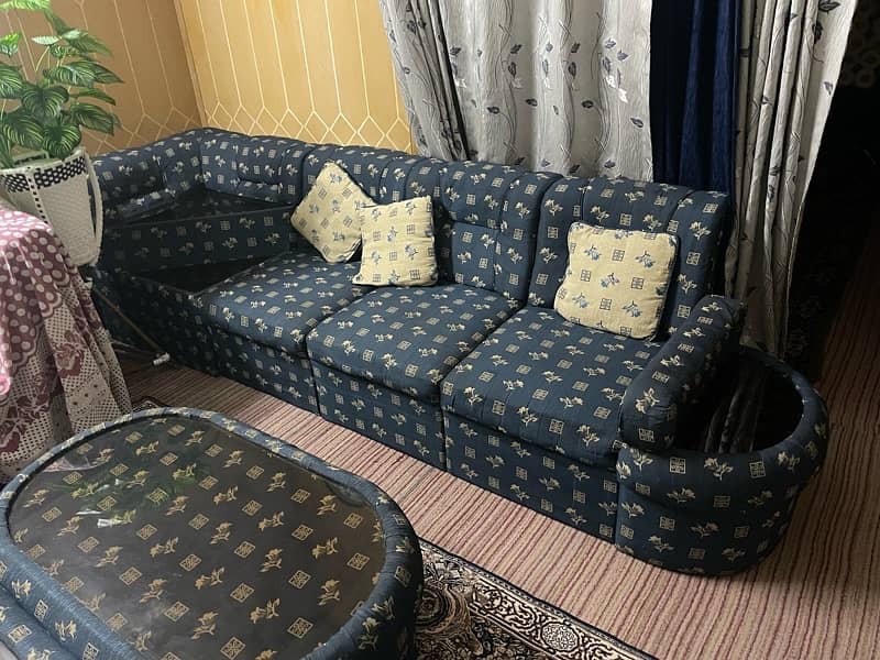 8 seater sofa set with 2 center tables+ 2 side tables + corner table 0