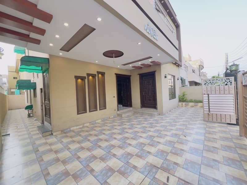 10 Marla Like Brand New House For Sale In Wapda Town Phase 1 Block E2 2